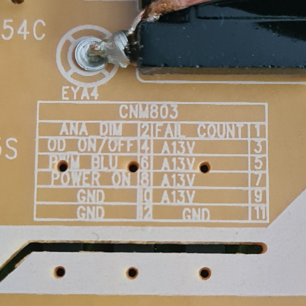 Gewoon uit interesse, wat doet "fail count"  in deze voeding? #dtv #electronics #electronica