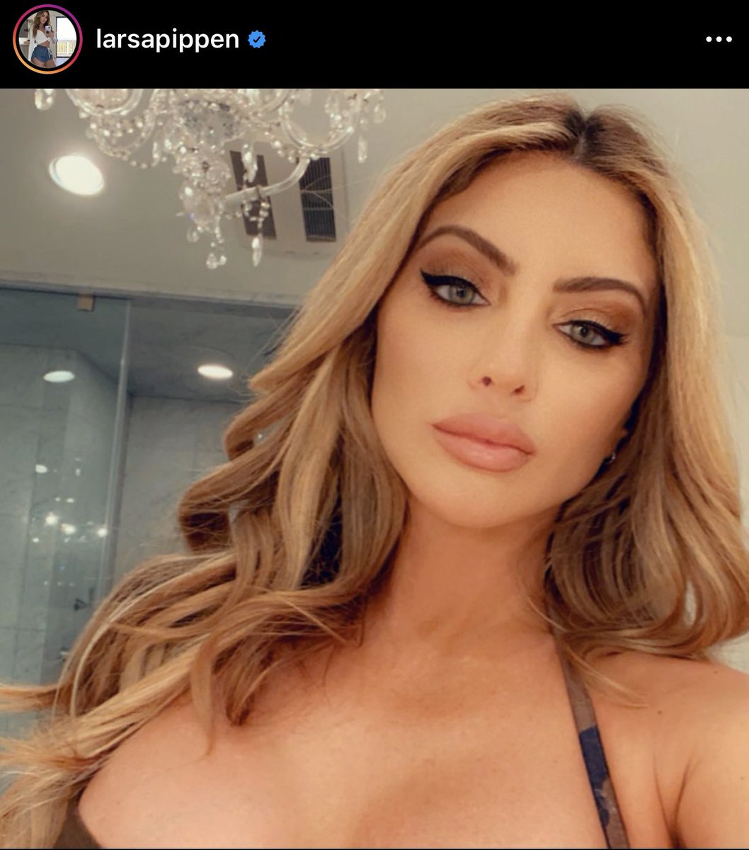 Drake? Larsa? Pippen? Her and Kim resemble each other so damn much. It’s weird. Didn’t Future have an affair with Larsa and rap about it?...