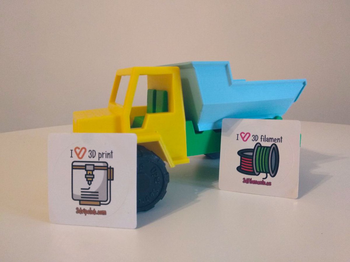 innovaland3d's tweet photo. Camión 🚚 articulado impreso por uno de nuestros clientes @ositobio
Filamentos utilizados:
Filavip Yellow Daisy, Black Phanter, Grass green y Pastel Blue. 😍😍
Thing: 537153
.
.
.
#filavip #3dvip #innovaland #3dfilamento #thingiverse #innovaland3d #impresion3d #3dprinting https://t.co/lvIrgBh0ip