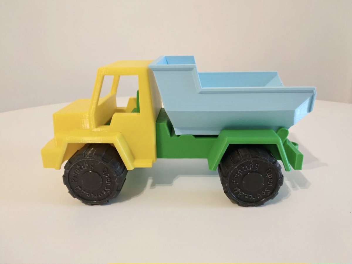 innovaland3d's tweet photo. Camión 🚚 articulado impreso por uno de nuestros clientes @ositobio
Filamentos utilizados:
Filavip Yellow Daisy, Black Phanter, Grass green y Pastel Blue. 😍😍
Thing: 537153
.
.
.
#filavip #3dvip #innovaland #3dfilamento #thingiverse #innovaland3d #impresion3d #3dprinting https://t.co/lvIrgBh0ip