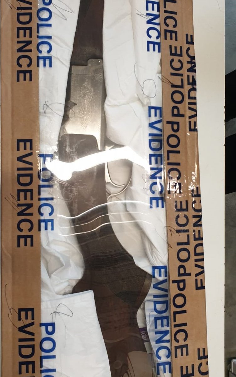 syptweet's tweet photo. ✔️Three firearms seized
✔️71 warrants
✔️97 arrests
✔️£3 million worth of drugs recovered
Last week we carried out coordinated raids across South Yorkshire to disrupt the activity of organised crime groups
#OpFortify 💥
https://t.co/mWKQmBWp2L https://t.co/2OyTrblheY