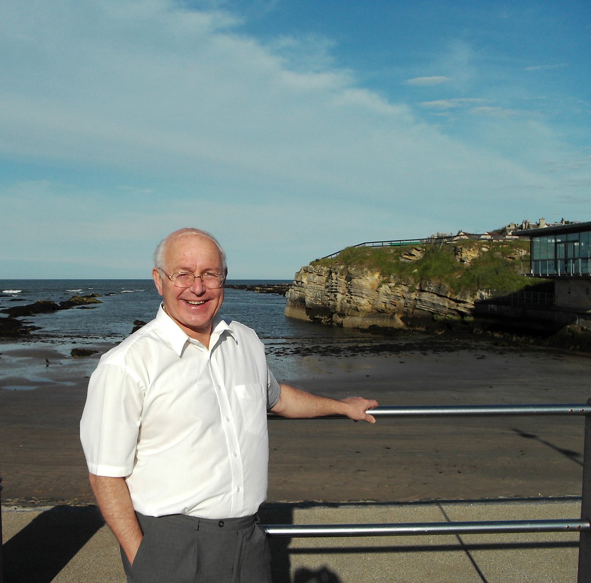 Wishing Professor Sir Philip Cohen a very happy 75th Birthday today ppu.mrc.ac.uk/research/princ…