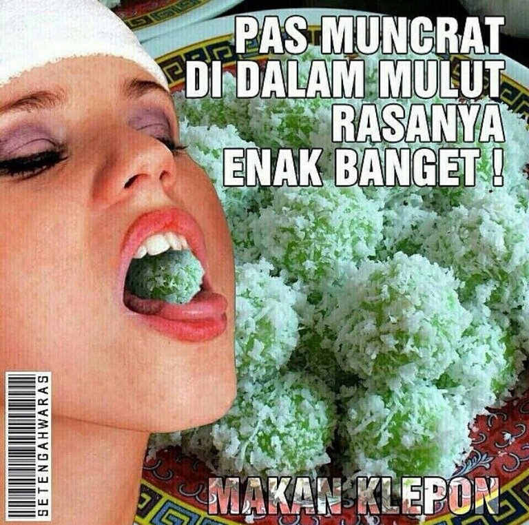 radianhoho's tweet photo. Makan #klepon https://t.co/vSboFpz6qB