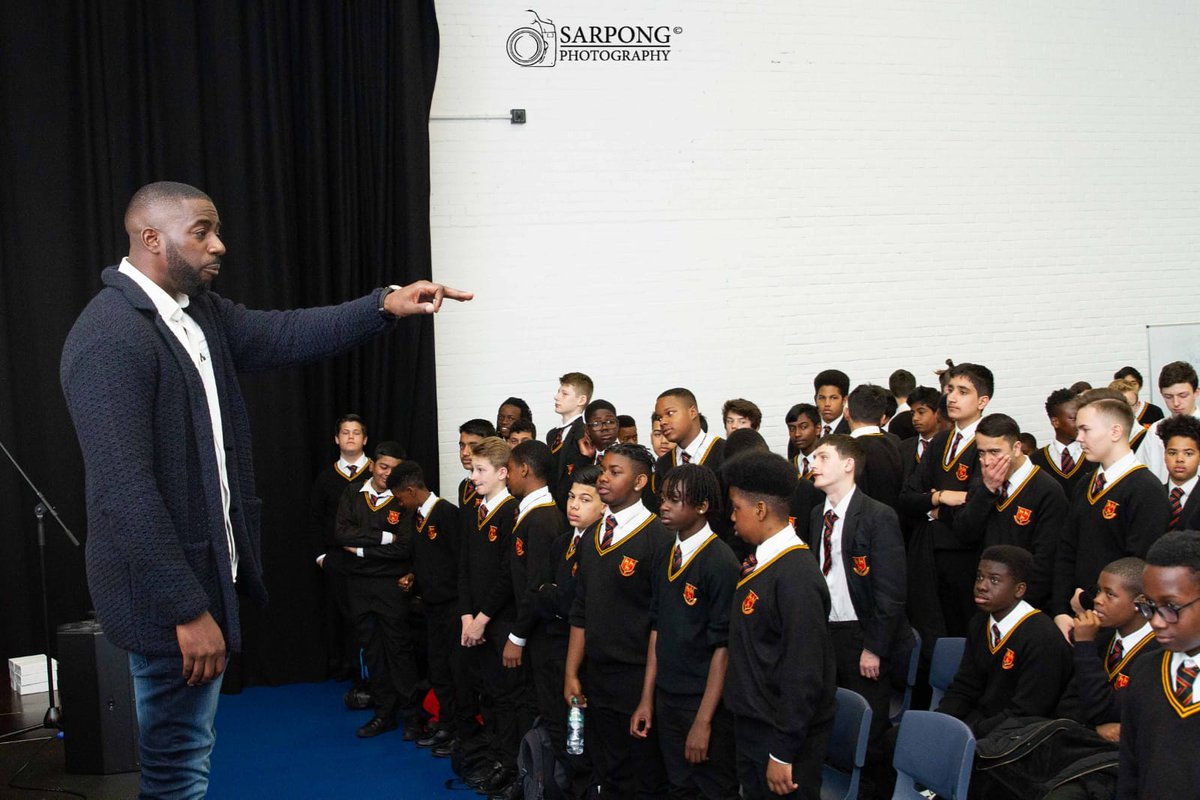 Mervyn Mensah (@mensahmervyn) on Twitter photo Frozen screens. Still on mute!! 🤣 Zooms have been great BUT nothing comes close to speaking to a school assembly hall filled with the untapped potential of our future leaders!!! Calls and emails are coming in for the new term! <a href="/SummitTeen/">TeenSummit/KeishaJohn</a> #schools #students #assembly #Motivation Frozen screens. Still on mute!! 🤣 Zooms have been great BUT nothing comes close to speaking to a school assembly hall filled with the untapped potential of our future leaders!!! Calls and emails are coming in for the new term! <a href="/SummitTeen/">TeenSummit/KeishaJohn</a> #schools #students #assembly #Motivation