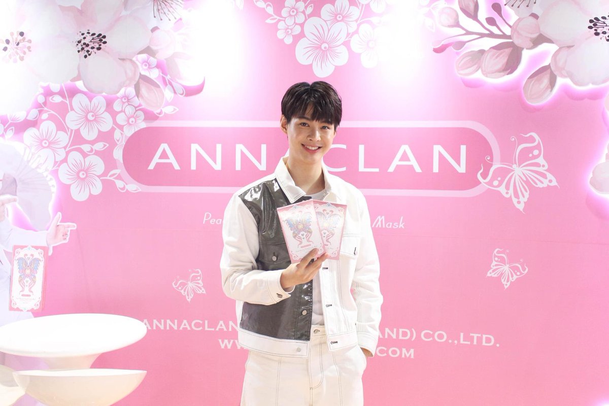 PROMOTE_SAINT's tweet photo. #ละแมะ ล่ะไม่ว่างจริงๆ 
#อะหรือ อะหรือ อะหรือว่าหาย
ไปมาส์กหน้ากันอยู่รึเปล่านะ ?

🌸Annaclan Peach Blossom Romantic Lucky Mask 🛒450.- ซื้อ1แถม1 

ติดต่อ
Tel>02-5506869
Line>https://t.co/jAjSDzZxNH
➡️https://t.co/nLBpioMvOA

📬มีบริการเก็บเงินปลายทาง
#Annaclan #Saint_sup #MingEr https://t.co/wU9pdQT4DP