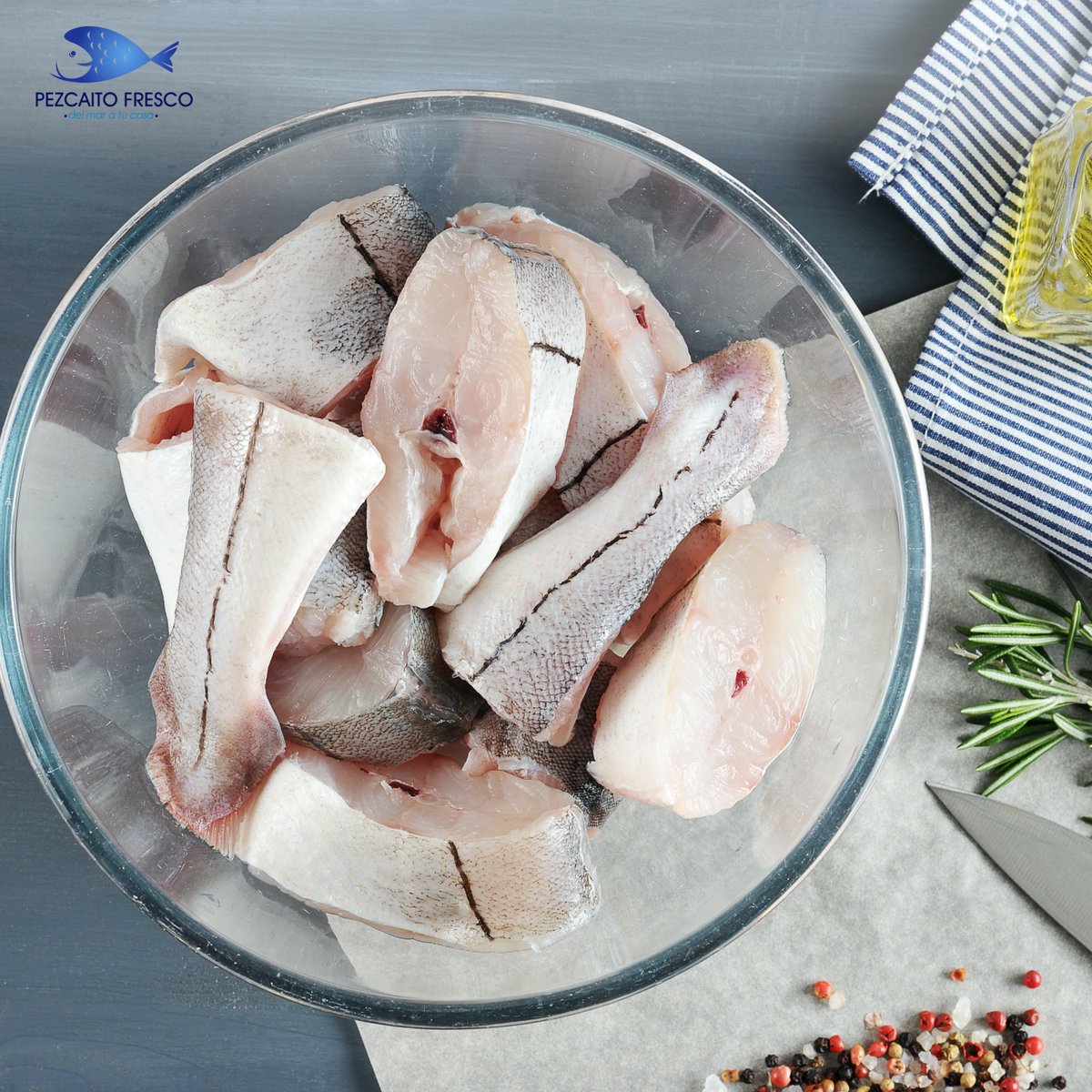 El corte de rodajas, es uno de los más populares del pescado. Se corta la pieza de forma vertical hasta llegar a la espina central y después hay que darle un golpe seco.

Visita nuestra web y haz tu pedido, ¡nosotros te lo preparamos! pezcaitofresco.com