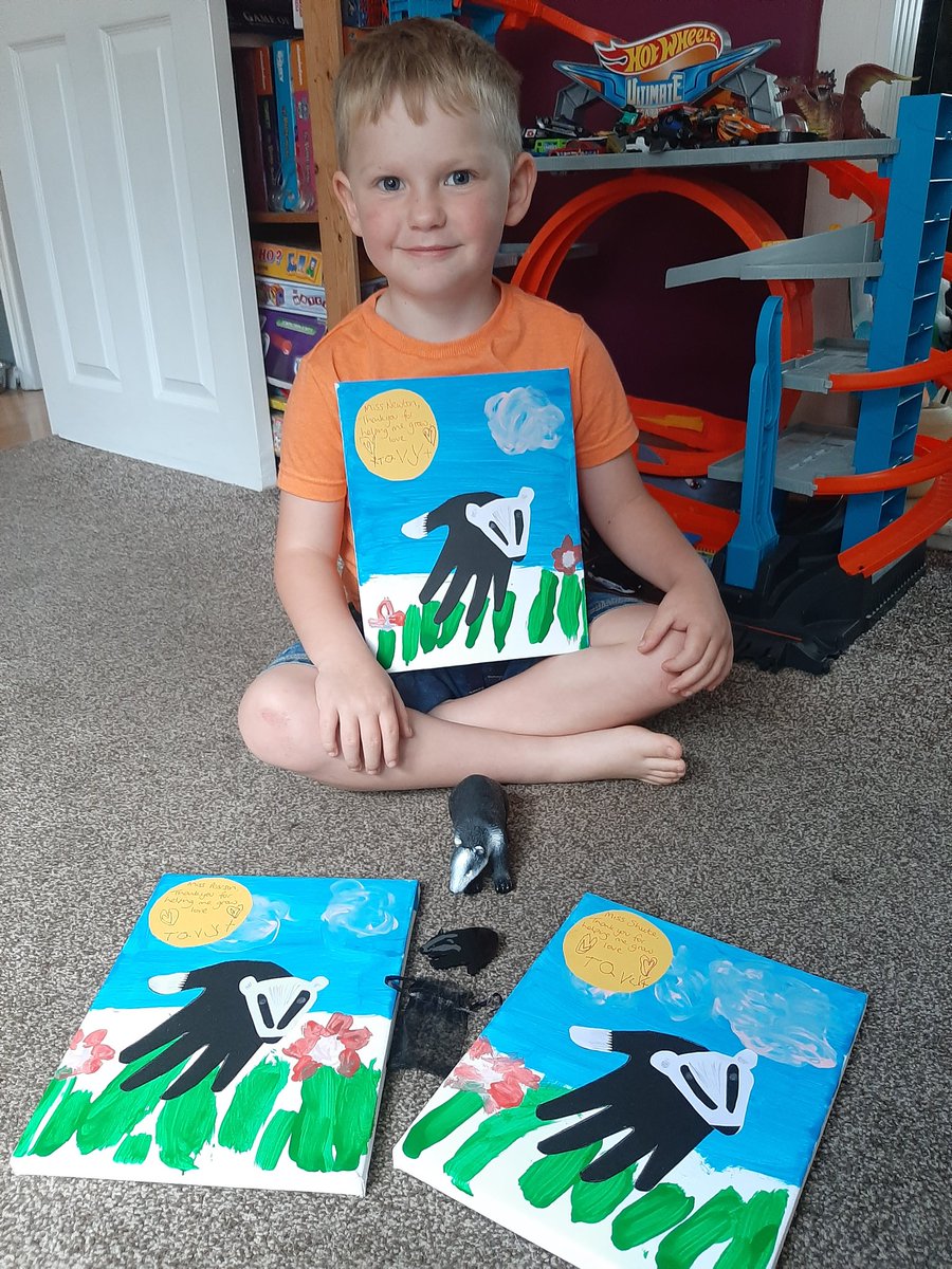 Natasha64591932's tweet image. @SPSPlymouth @MissNewtonSPS @AdamMitch Thank you to all the nursery staff, especially Miss Newton for making Tavys nursery journey amazing and for helping him grow into the clever and charming boy he is. He will miss you so much 🥰 #firstclassteachers #proudparents