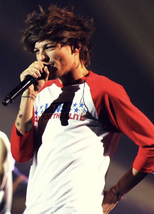 LOUIS 