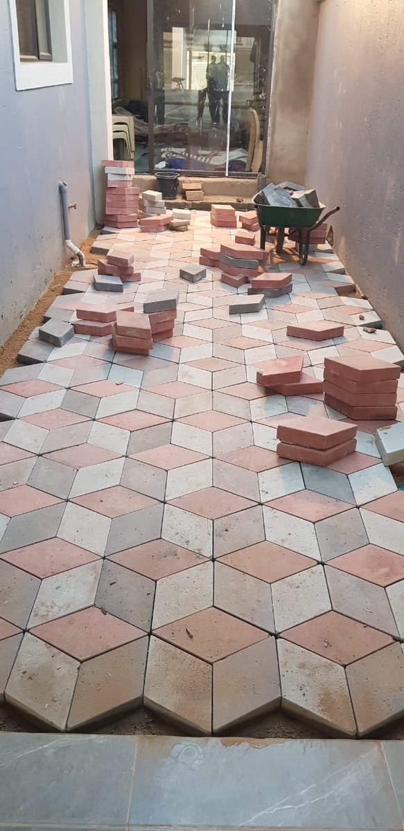 mpho_fuki's tweet photo. Neat, Clean, Guaranteed and Affordable 3D Smart Pavement. We have a variety of designs and colors. “Inspired by Nature”
Call Or WhatsApp: Mpho 
081 379 5204 / 063 565 0103 https://t.co/GFvsLvVSpj