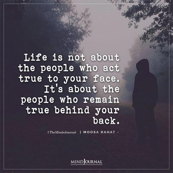 TheMindsJournal's tweet photo. Life Is Not About The People Who Act True To Your Face
#deeplifequotes #honest #lifelessons #loyal #themindsjournal #mindtalk #letthemindtalkbegin https://t.co/kXHvOuLmM9