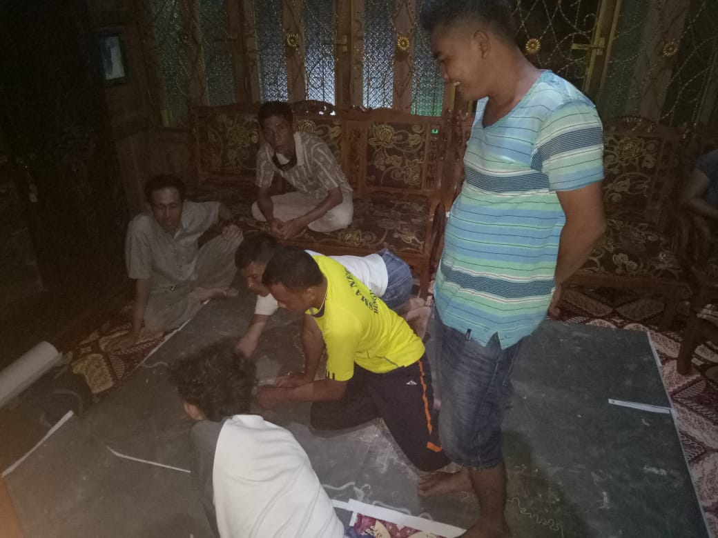 sehmarlin's tweet photo. Late post : 
Kegiatan FGD 1 Pemetaan Partisipatif bersama tokoh masyarakat dan Pemerintah Desa Pauh Kec. Rawas Ilir Kab. Musi Rawas Utara, Sumsel melakukan pemetaan spasial

#lanjutkanrestorasigambut 

@MitraGambut
@Shineba https://t.co/U81BgPEQg6