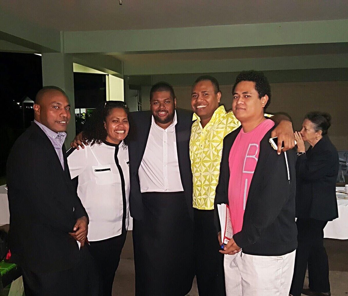 NeisauT's tweet photo. Who are these good looking people? @tuiipelehaki @PoasaW @KKND679 and what is Gโs twitter handle Kere tag #IMDFiji #TwitterOGs https://t.co/gtXTnfZ0qg