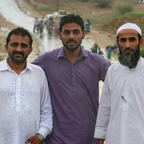 ZB573406's tweet photo. کراچیءَ سندهیءُ بلوچ بیگواہیں مردمانی درگتءَ شُد زارشانی نیندانک سیمی روچ اوں برجاه انت
دومی نیمگءَ زورگریں استان همک روچ گوں تُرندیءَ بلوچءُ سندهی پرزنداں بیگواه کنئگءَ انت کراچیءَ اوست گہبودی گل ئے باسکءُ کارمستر اوں بیگواه کنئگ بوت انت
#ReleaseAllMissingPersons
#SaveOstMembers https://t.co/ErasN1ar2X