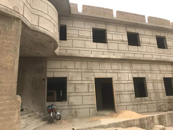 SaiqaKiyani's tweet photo. We want library!

#ConstructKamberLibraryForBrightFuture https://t.co/3cbKEa3k9Q