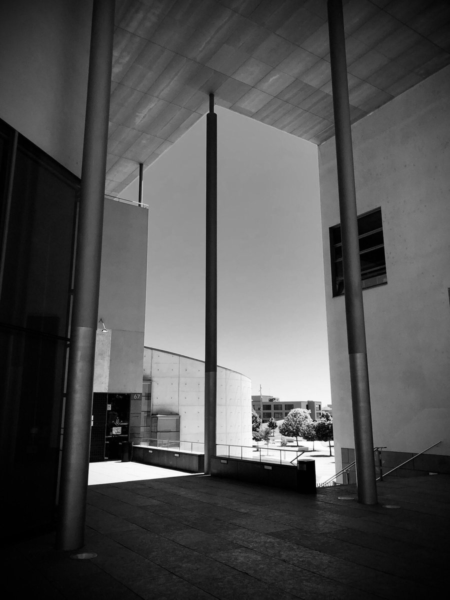 alfapla1's tweet photo. La sèrie completa a la Universitat de Lleida
#bnwphotography #blackandwhitephotography #blackandwhite #byn #bnw #bnw_shots #bnw_greatshots #bnw_planet #bnw_photos #bnw_photography #monochrome #arquitectura #architecture #lleida #udl #campuscappont #campusudl #universitatdelleida https://t.co/C3GE25AJPE