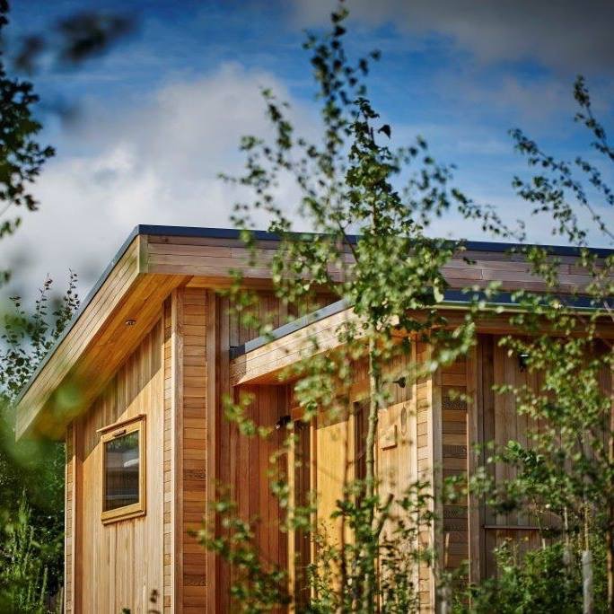 BarnsdaleLodgeHotel tweet media