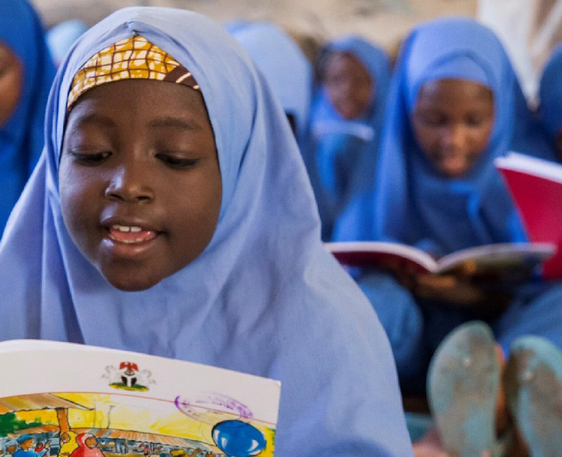 USAIDNEIPlus's tweet photo. Holding this morning – A 1-day virtual coordination meeting between supported Basic Education Service Delivery for All (BESDA) states, Bauchi, Sokoto, Gombe, Borno, Yobe, Ebonyi, and @USAIDNEIPlus
technical team. #BasicEducation #BESDA #LetsRead #Mukaranta https://t.co/mAOoEe3UQS