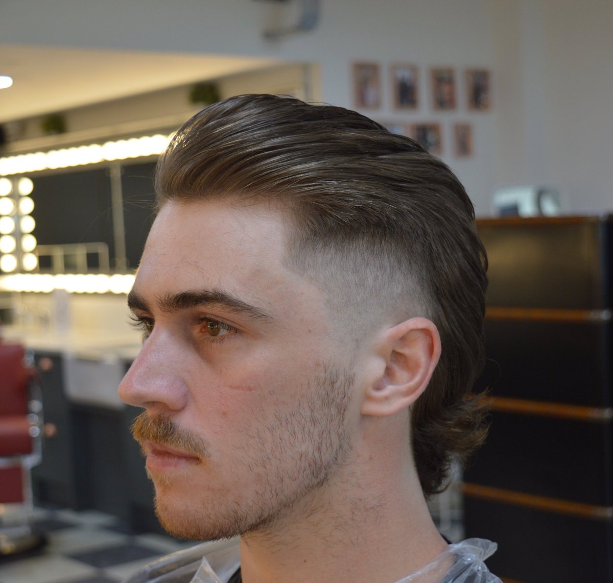 The_Barberhouse's tweet photo. Are Mullets making a comeback? Hair by @_kieronjameshair book in for this week through @booksyappuk or call 0121 236 7507! https://t.co/nPXGKFzgs4