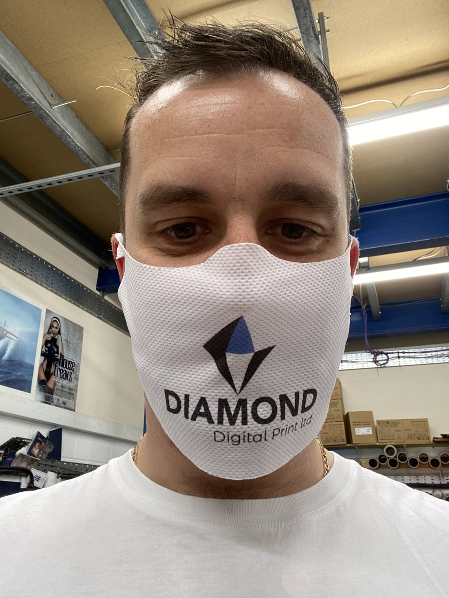Diamonddigital6's tweet photo. Face covering anyone? £1.99 delivered https://t.co/ZzxCSfFqA8