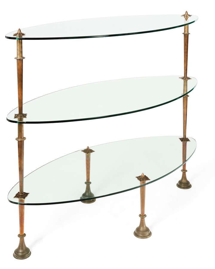 DandABinder's tweet photo. We have beautiful shelving units at Binder's! Ranging from our smaller jewellery display cabinets all the way to our large shop display shelving, we have it all - take a look on our website here! #shelvingunits #shelvingunit #shelves #glassshelving https://t.co/xHsDjHGmXI https://t.co/UakbaiuJvV