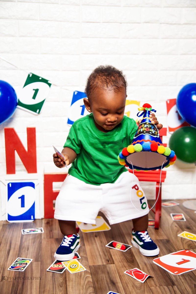 tmartinnnn_'s tweet photo. Happy First Birthday Baby!! 🥳😘 https://t.co/H8yPN0HN7W
