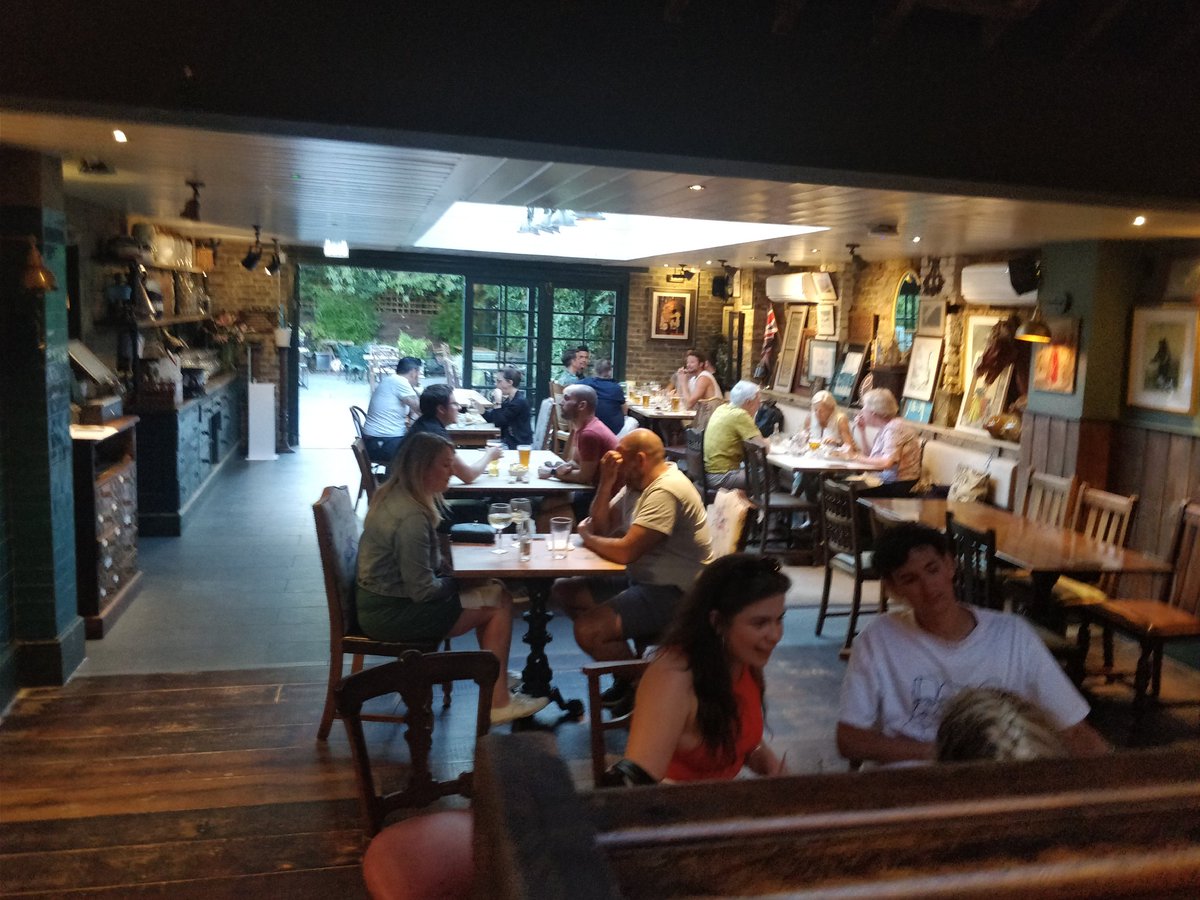 WhiteBearTheatr's tweet image. We're going to announce our reopening  season very soon , and theatre goers will be able to eat, drink and make merry in the  white bear bar and garden - which was really buzzing last night- pre and post show!  #reopening