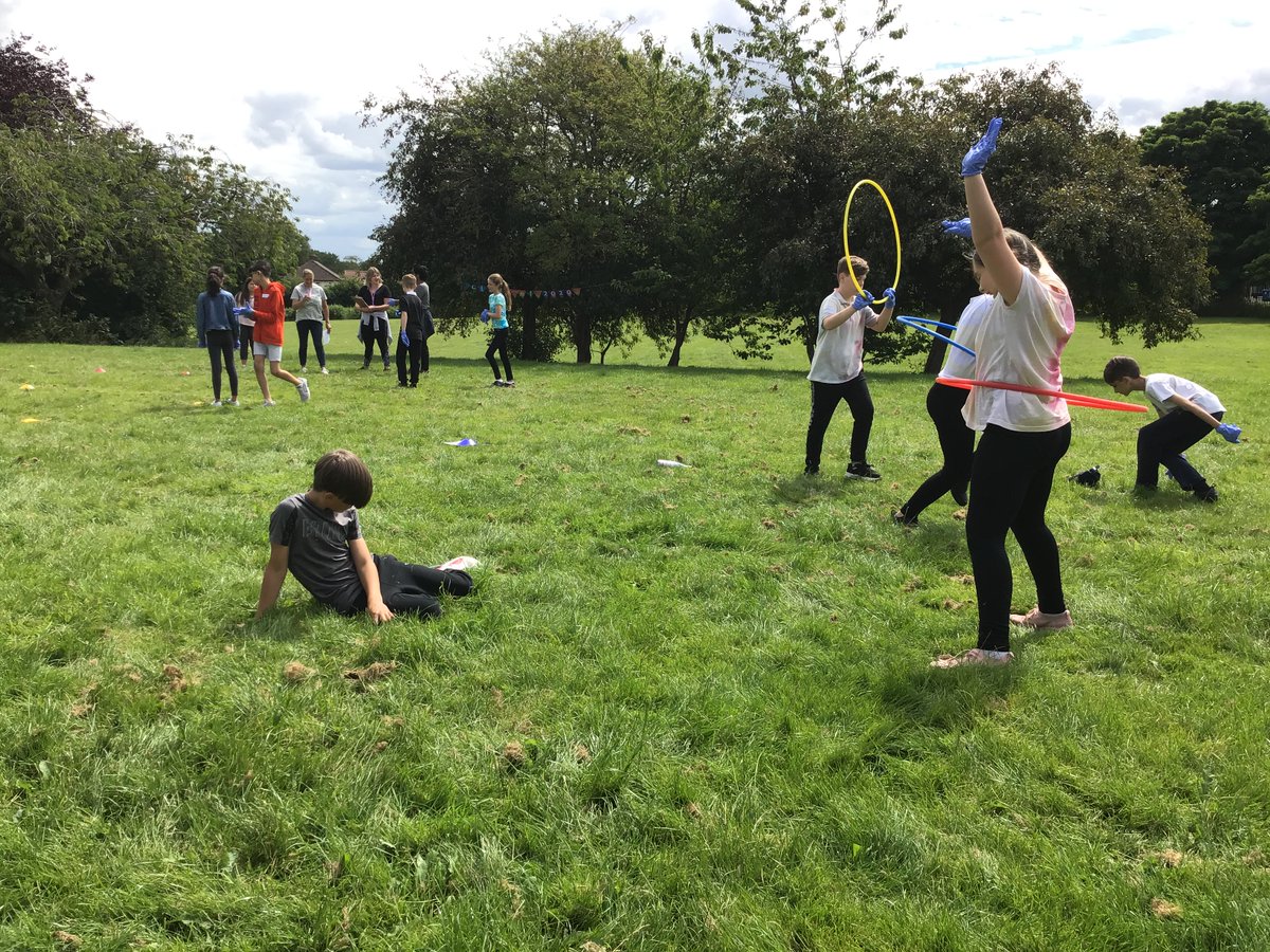 ReigateAcademy1's tweet photo. Yesterday we said a fond farewell to our Year 6 children at Reigate as they begin the next chapter of their academic life. It is safe to say everyone enjoyed the day. We had a visit from @CEOHarmony, the children absolutely loved seeing you and racing against you 😃🏅🏃‍♀️ https://t.co/0E6WUvUafN
