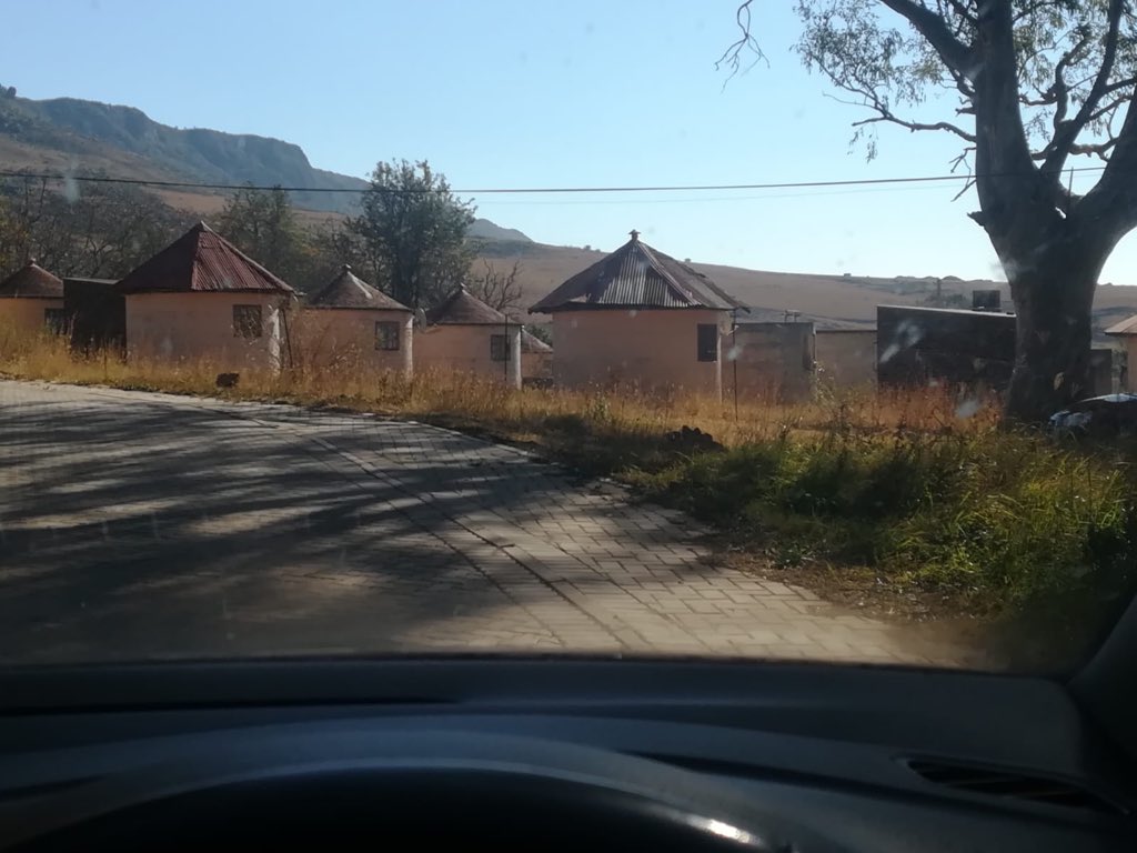 Bhut_Tshutsha's tweet image. Mjanyane Hospital. Imagine if it looks like this, how does it look inside , ide ibe noronta, from Nkosazana Dlamini Zuma, Barbara Hogan, Manto Tshabalala Msimang, Aaron Motsoaledi,now Zweli Mkhize akukho namnye obona into egwenxa apha