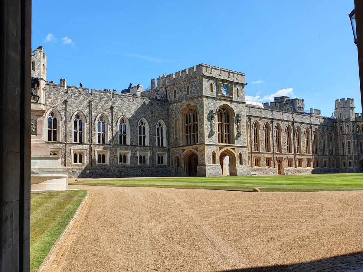 Long time no see, Quadrangle! Just as we remember it, though it is looking particularly resplendent in the summer sun