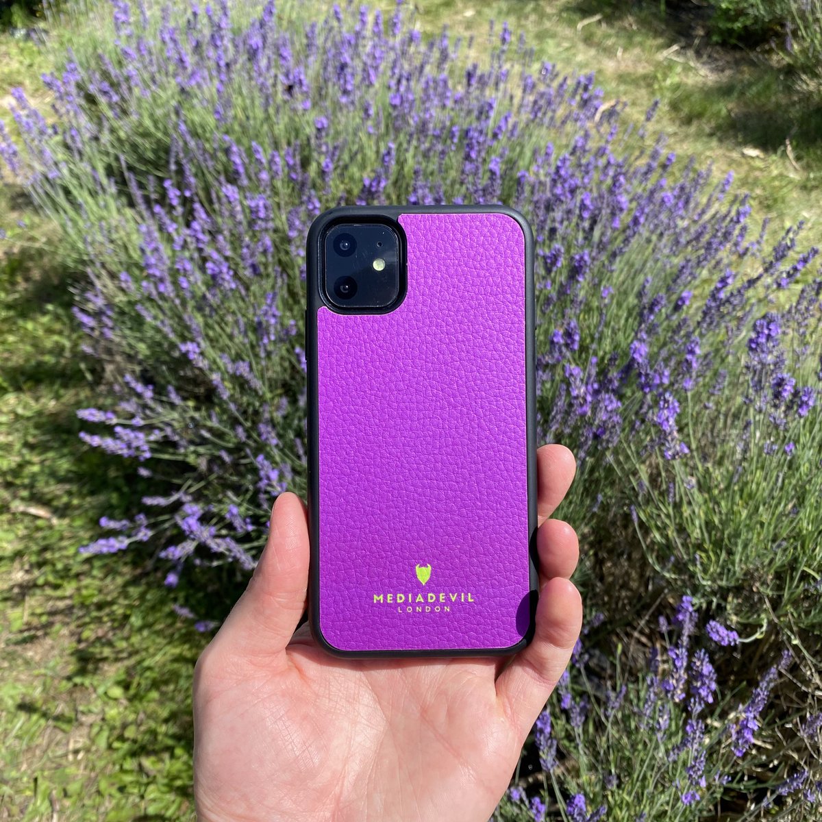 MediaDevil's tweet photo. New product: vegan leather iPhone cases! Our fully recyclable plant-based leather is developed and produced in the UK. It is made out of plant extracts and, unlike synthetic leather, doesn't contain PVC & polyurethane. https://t.co/xkPy1hOf8i #mediadevil #vegan #veganleather https://t.co/siIuLoNDZj
