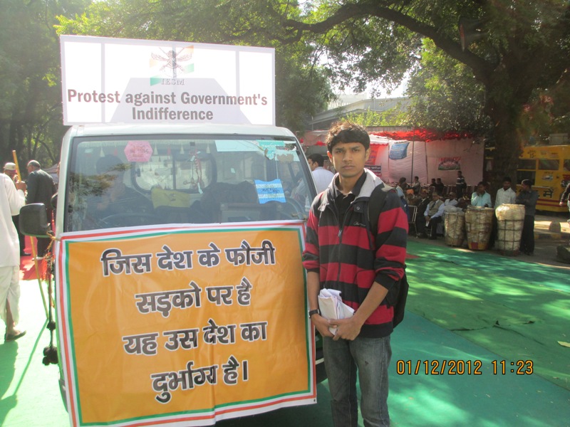 (2/3) Total of 22000 Gallantry Medals in six tranches were deposited in Rashtrapati Bhawan New Delhi.

2. I urge you to kindly ensure that these Gallantry Medals are stored with honour and respect they deserve. IESM will honorably take back Gallantry Medals