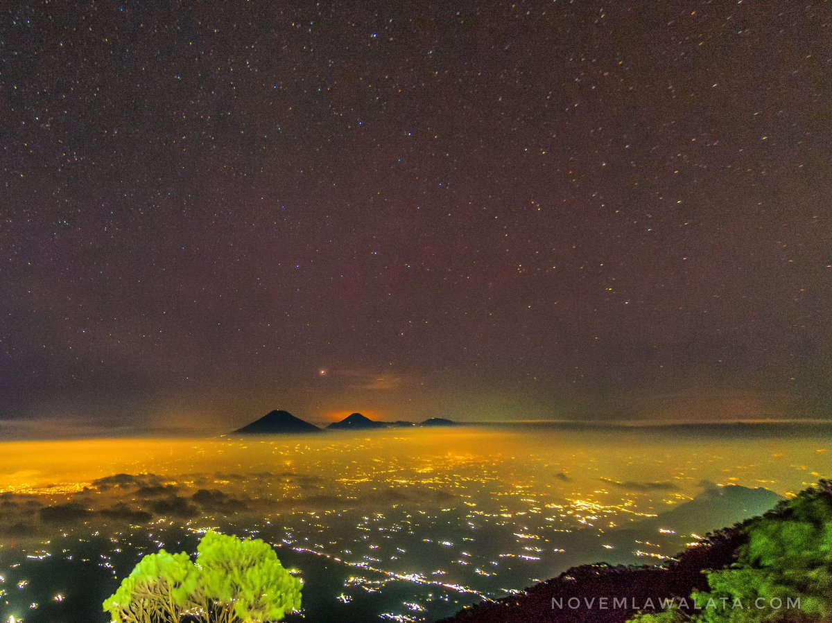 nov235711's tweet photo. Ngoceh sama gambar saja biar nga di bully ๐คญ๐คฃ
.
๐#Merbabu via #Suwanting
@TNGunungMerbabu @MerapiPost @infoMERBABU @PendakiJakarta @mountnesia @PNDKID @pendak1ndonesia @pendakilawas @gunungindonesia @disporaparjtg @Jateng_Twit @area_jogja @JogjaUpdate @Jogja24Jam https://t.co/c6WqlEF9VL