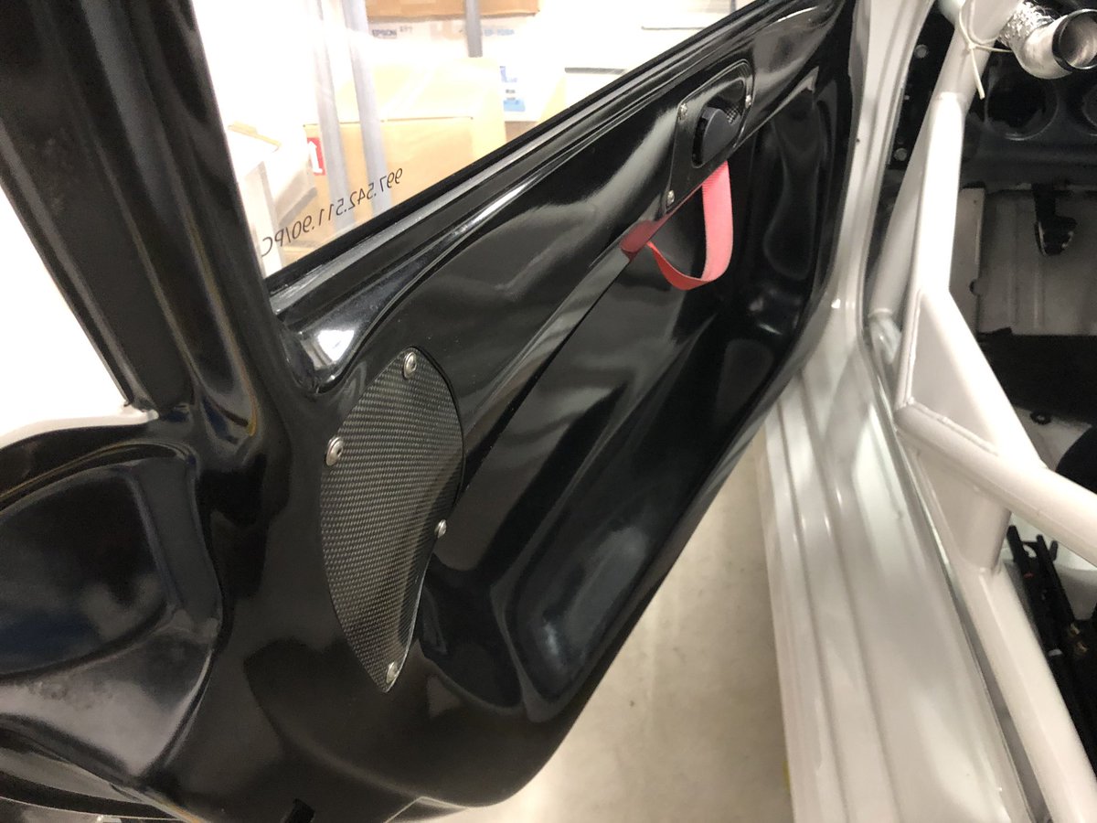 進撃のhey ちょっとスパルタンな車ゲットしました これで鈴鹿攻めたいと思います