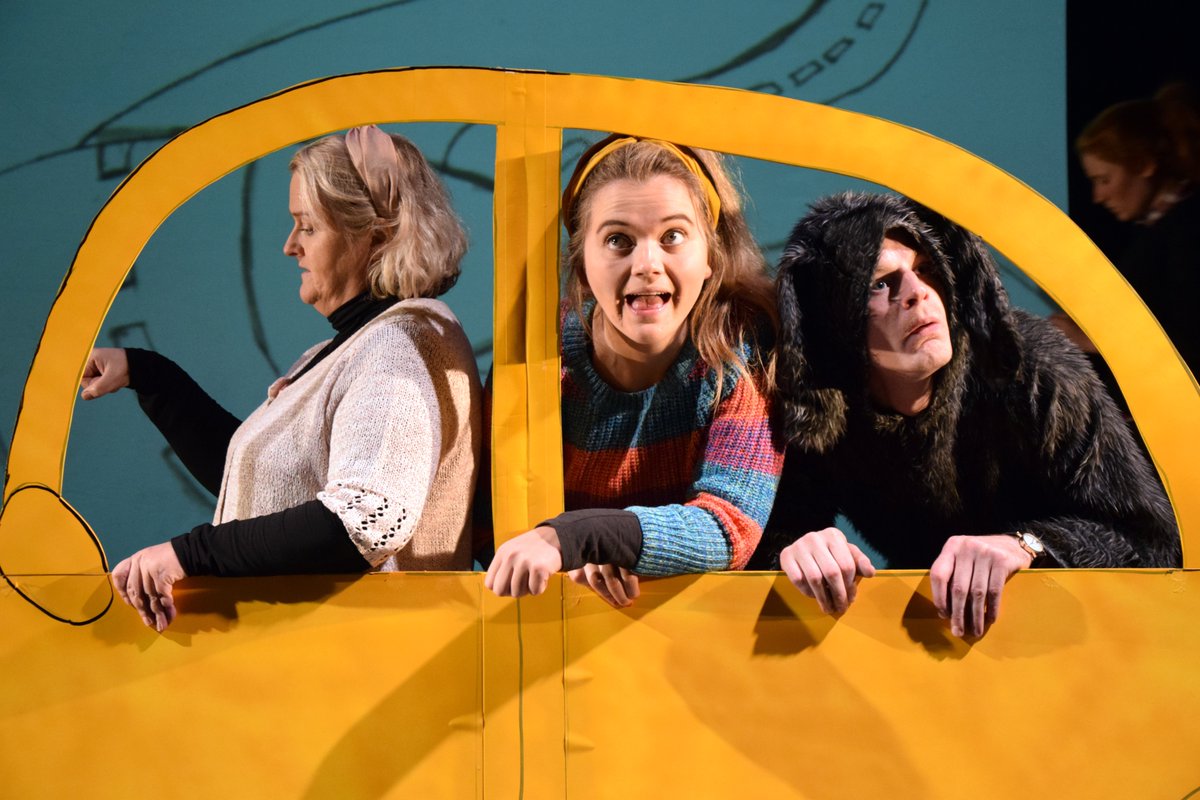 backstageIRL's tweet photo. Fancy having your imagination transformed into a fully fledged professional #theatre production with the help of the incredible @maisielee100 ?
Find out how on
https://t.co/TyCSI5rk8U
Ages 13-18 #playmaking
@artscouncil_ie @longfordcoco @aislingfestival
#backstagecommUNITY https://t.co/q6yAcRXLIx