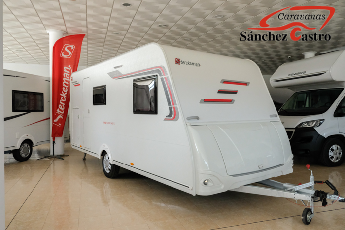 caravanasanchez's tweet photo. Buscas una opción para estas vacaciones: ¡la tenemos! ... la caravana nueva STERCKEMAN EASY 490 PE. Modelo de 6 plazas para disfrutar con toda la familia. ¡Con Aire Acondicionado ❄️ de regalo!

https://t.co/zDzc4pSclh

#caravanasanchezcastro #Sterckeman #caravanas #vacaciones https://t.co/6MDO6oMT0F
