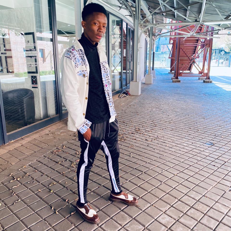 phashake1's tweet photo. Our Pretoria shop is now open. We have trackpants special for R150.

📍222 Francis Baard, Finpark mall shop number 17

Whatsapp or call us for more info 
 ☎️0784123000

Shop name: Khala Gurb #mihlali #SASSA https://t.co/oevTIABRJR
