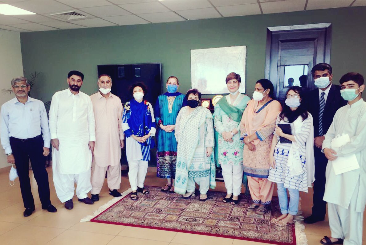 TehseenAfshan's tweet photo. A very productive meeting of NCRC with honourable Minister ⁦@ShireenMazari1⁩ today ⁦to promote the child rights system in Pakistan. ⁦@mohrpakistan⁩ ⁦ https://t.co/MSgvT2RWqb