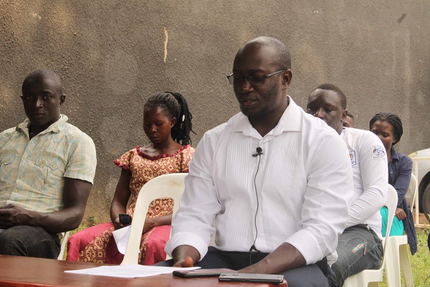 watchdogug's tweet photo. Bannabyabufuzi e Nakasongola Beemulugunnyizza Ku Scientific Elections - https://t.co/toGPWZsUss #Scientificelections #Ugandavotes2021 #Luganda https://t.co/KSCXj5aIGe
