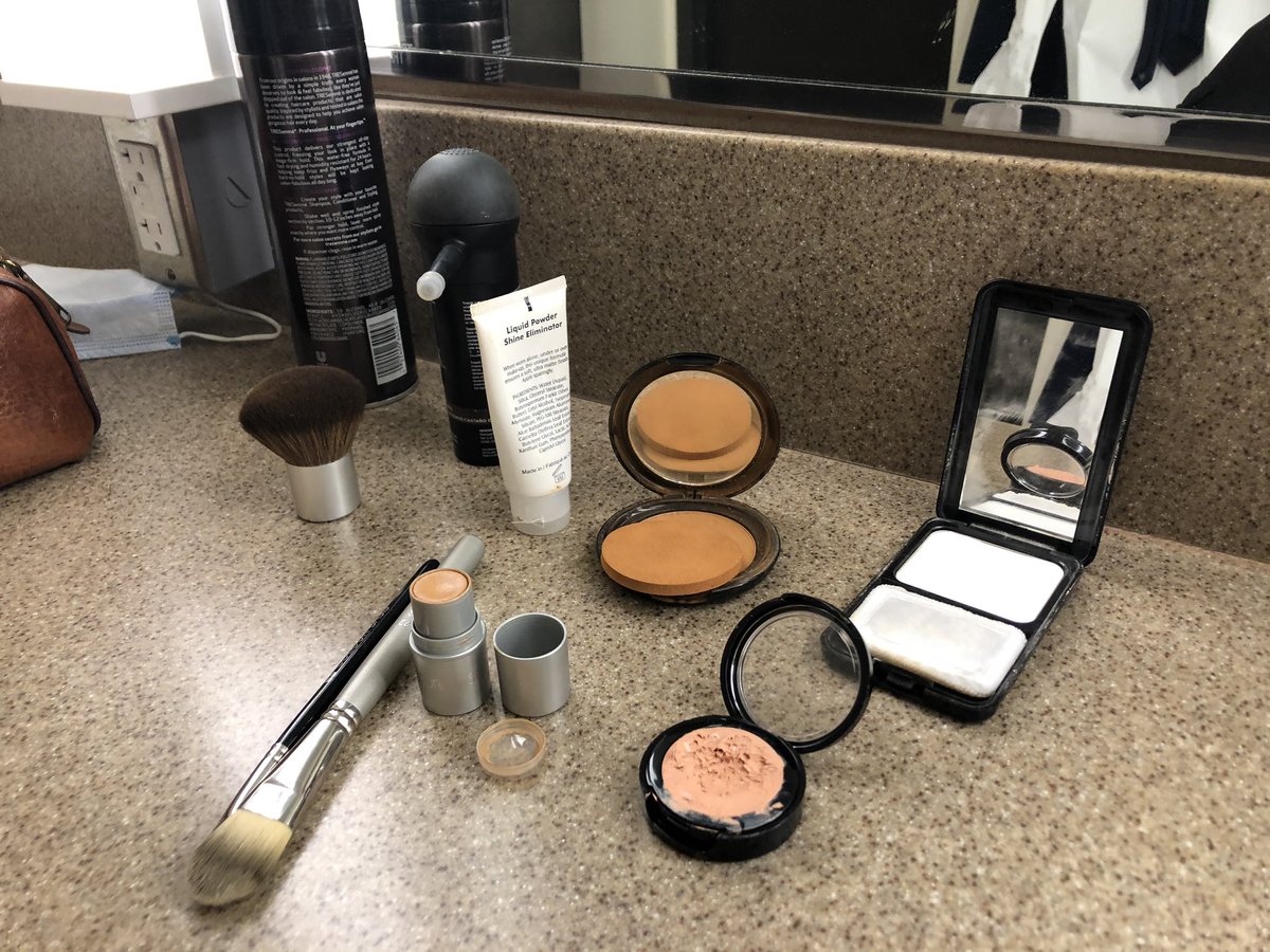TVDanRascon's tweet photo. Way to early for makeup! Working the #kslam shows! Join us @KSL5TV starting at 4:30am! https://t.co/0pa1oyh9VB