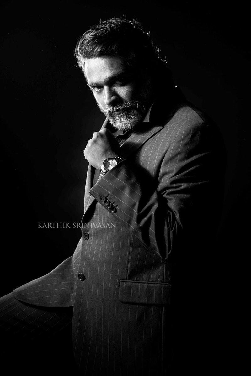 sskarthik's tweet photo. #3yearsback @VijaySethuOffl @sskarthik #VijaySethupathi #master #karthiksrinivasanphotography #VikramVedha #vijay https://t.co/U7IU5u9iYN