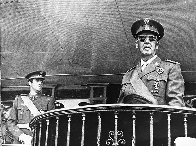 assemblea_int's tweet photo. ◼️◻️ #Onthisday in 1969, #Spain's General Courts, Franco's puppet parliament, designed Juan Carlos of Bourbon as the head of state &amp; granted him the title of King of #Spain

The dictator's legacy lives on through the new King Felipe VI's rule

#StandUpForCatalonia
Src @Viquipedia https://t.co/PaAoOydn79