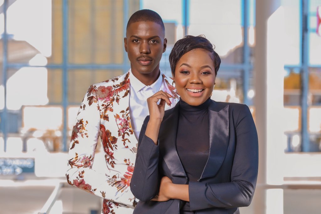 MissGeeKays's tweet photo. We Working On Something #ThePowerOf2 https://t.co/Za2C4tL03U