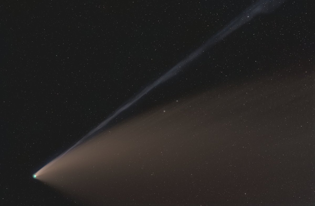 ForaaaxX's tweet image. My take on #NEOWISE. Instagram : instagram.com/thecoldestnigh…