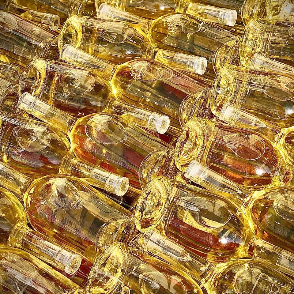 MASDUNOVI's tweet photo. Novi’s Gold ...........
Comming soon
L ´or de Novi
Bientôt dans votre verre
#patience #gold #victoire #winelovers https://t.co/xA8D4QI4KW