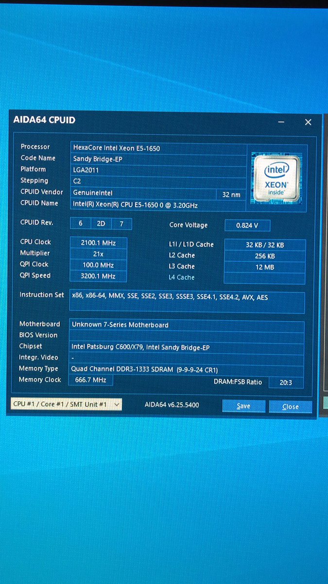 WowihaY's tweet image. #CustomMod затестив аідой залізяку.  Не зважаючи на досить скромну DDR3, проц та пам'ять "вивозять"  відюху без проблем та просадок.  Бо 4-х канальний режим.