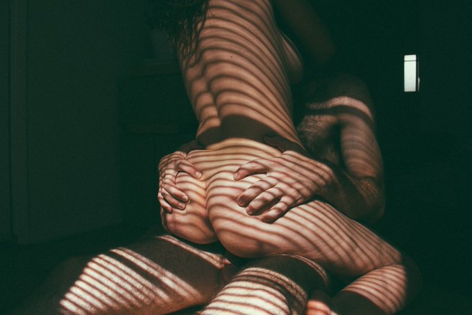 DailyxSex tweet picture