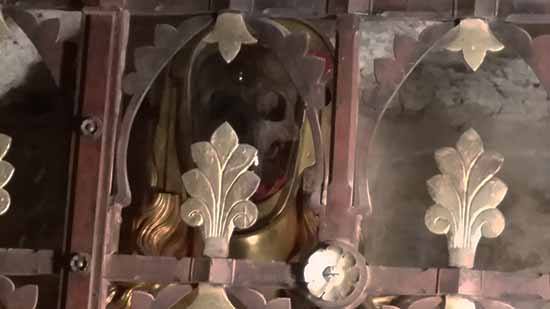 4 Throughout the year the skull is kept in the crypt of the basilica, behind her alabaster sarcophagus (yes) and that of Cedonus, the blind man Jesus healed (yes) and Maximin, one of Jesus' 72 disciples (yes).