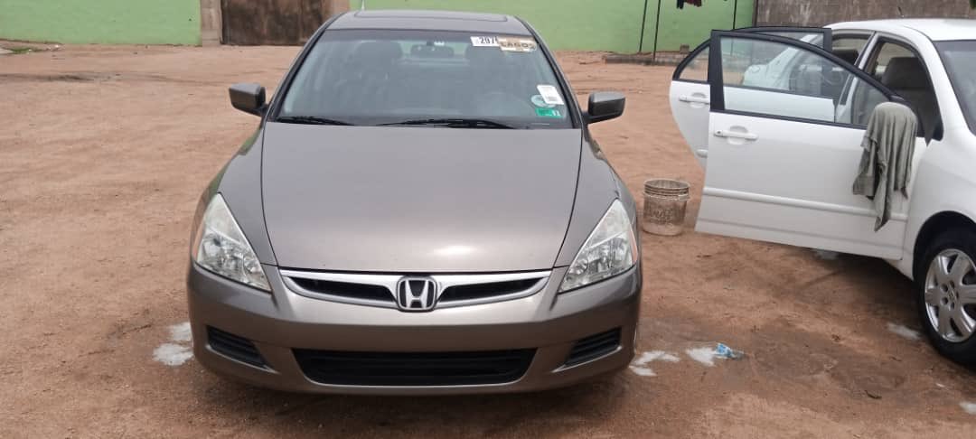 kanocars's tweet photo. Foreign used 2007 Honda Accord going for just 2mil. Refer a buyer and earn https://t.co/MVlOYqFEue
