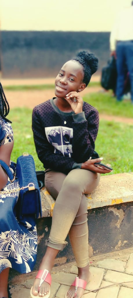 NakabandaSusan's tweet photo. Days always shine out so bright✨💫🔥 differently at either ends but to ma side today came with my wonderful #WCW a gorgeous soul @Nswash1 she's jolly ,loving beautiful and humanity moves along with her . Following her won't be regretted coz she #fb .
#Ggwangemujje
#SaveBrain https://t.co/q6leWJRcR3