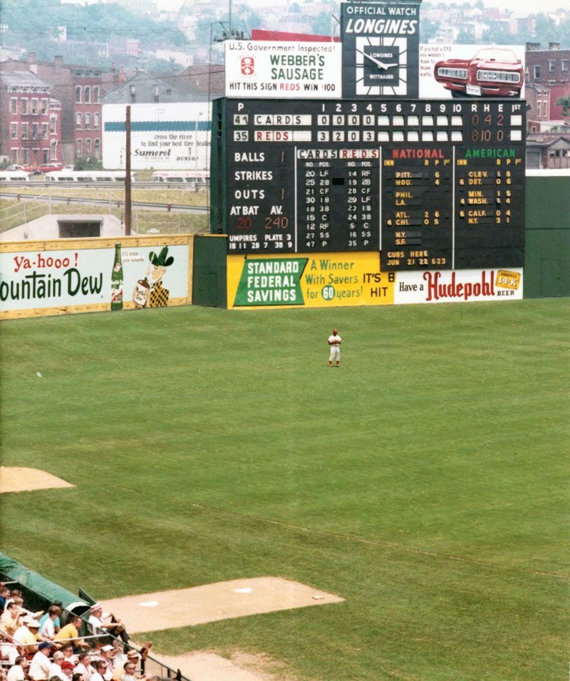 mikej1212's tweet photo. @Deadspin @JulieDiCaro Too bad there is no history of advertising at ballparks. Oh wait 🤔 https://t.co/saIeqkiAtL